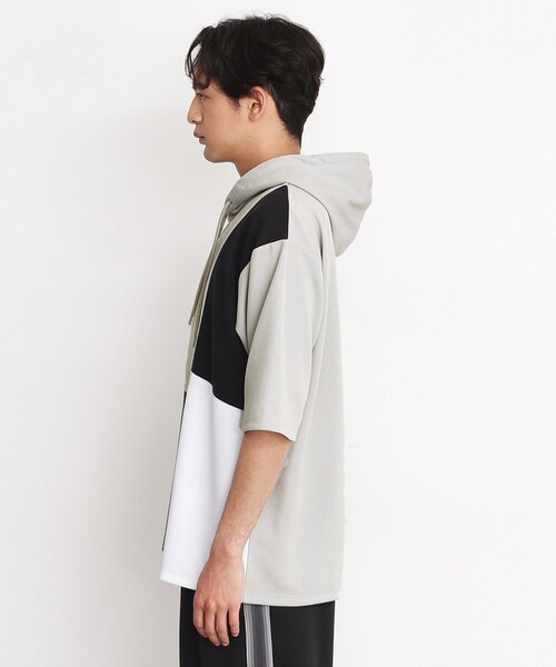 THE SHOP TK (ザ ショップ ティーケー )の「◆パネルブロッキング5分袖パーカー(パーカー・メンズ・ライトグレー系8/ブラック系8/ホワイト系9・02/03)」の20枚目の写真