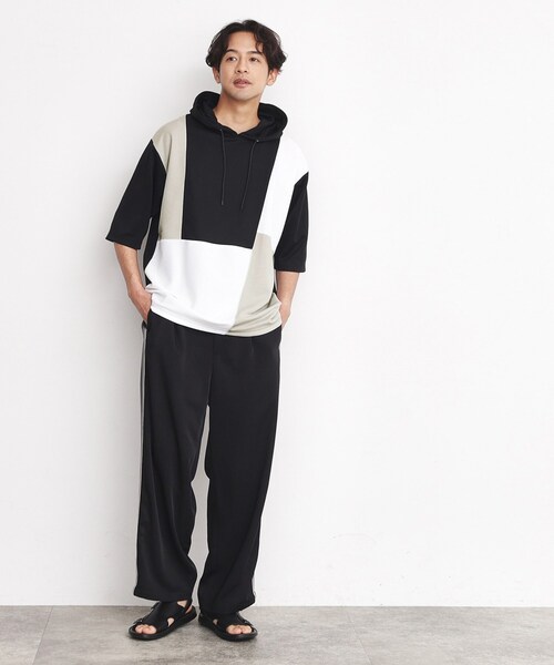 THE SHOP TK (ザ ショップ ティーケー )の「◆パネルブロッキング5分袖パーカー(パーカー・メンズ・ライトグレー系8/ブラック系8/ホワイト系9・02/03)」の9枚目の写真