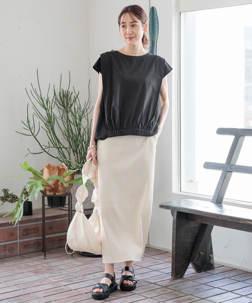 GLOBAL WORK（グローバルワーク）の「快適バック布帛ギャザーT/992297（Tシャツ/カットソー・レディース・ライトグレー/ブラック/ダークパープル/ロイヤルブルー・MEDIUM/LARGE）」の11枚目の写真