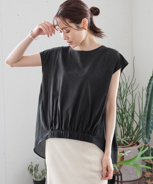 GLOBAL WORK（グローバルワーク）の「快適バック布帛ギャザーT/992297（Tシャツ/カットソー・レディース・ライトグレー/ブラック/ダークパープル/ロイヤルブルー・MEDIUM/LARGE）」の6枚目の写真