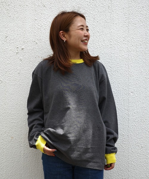 soglia(ソリア)の「SOGLIA/ソリア OPEN END SOLID LONG SLEEVE T リンガーT(Tシャツ/カットソー・レディース・チャコールグレー/キナリ/グリーン・1)」の3枚目の写真