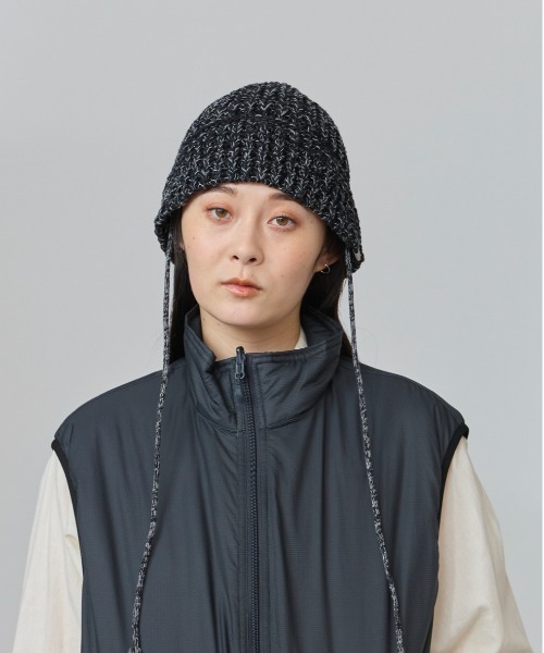 OVERRIDE(オーバーライド)の「OVERRIDE KNIT BALLOON CLOCHE HAT SGP / オーバーライド(ハット・レディース・ブラック/ネイビー/レッド・57~59cm)」の5枚目の写真