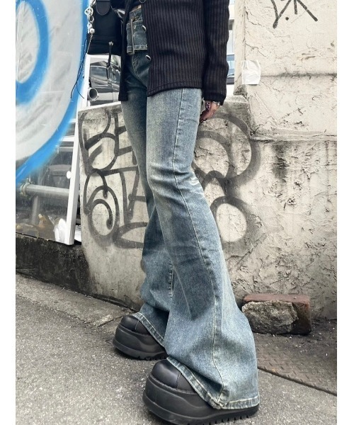 XU(エックスユー)の「【XU】belt flare denim pants(デニムパンツ・レディース・ブルー・M/L)」の6枚目の写真