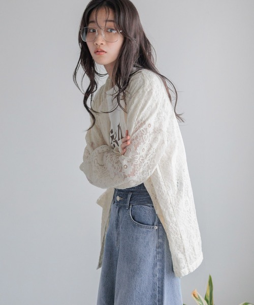 LOWRYS FARM（ローリーズファーム）の「ベロアレースシャツＬＳ 135666（シャツ/ブラウス・レディース・アイボリー/ブラック/ネイビー・FREE）」の20枚目の写真