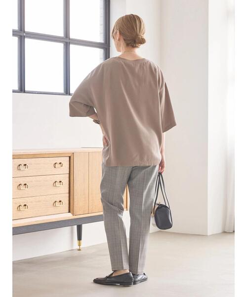 AMERICAN HOLIC(アメリカンホリック)の「接触冷感 衿リブブラウソー(Tシャツ/カットソー・レディース・アイボリー/モカ/チャコールグレー・L/M)」の17枚目の写真
