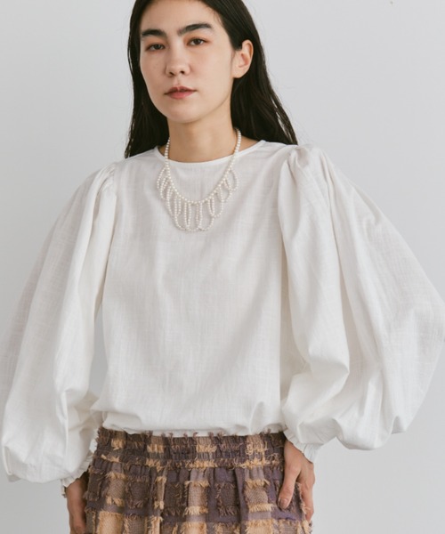 Libra Cue(リブラ キュー)の「デザインパールネックレス(ネックレス・レディース・ホワイト・FREE)」の4枚目の写真