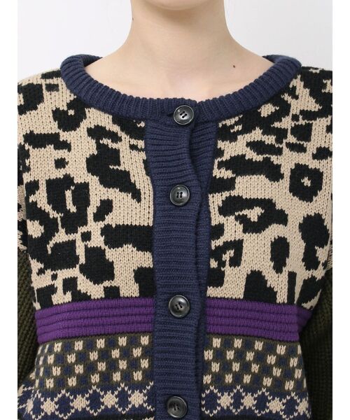 EVRIS(エヴリス)の「2WAYマルチパターンニットトップス(ニット/セーター・レディース・ブルー/ブラック/ベージュ・FREE)」の9枚目の写真