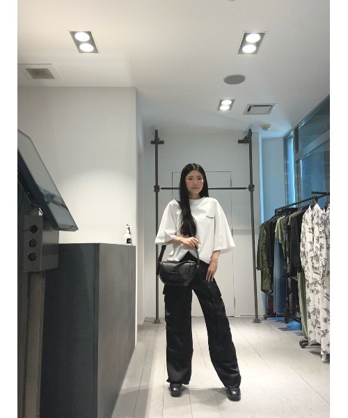 ALLSAINTS（オールセインツ）の「BARBARA ADJUSTABLE CUFFED CARGO TROUSER | BARBARA アジャスター カフス カーゴ トラウザー（カーゴパンツ・レディース・ブラック・2/4/6/8/10/12）」の12枚目の写真