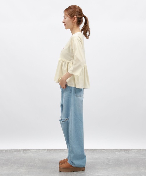 LAKOLE(ラコレ)の「ロゴペプラム8分袖プルオーバー / 146603(Tシャツ/カットソー・レディース・ネイビー/チャコール/アイボリー・FREE)」の11枚目の写真