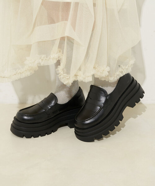 CIAOPANIC（チャオパニック）の「厚底スニーカーローファー（パンプス・レディース・ブラック/シルバー・SMALL/MEDIUM/LARGE）」の6枚目の写真