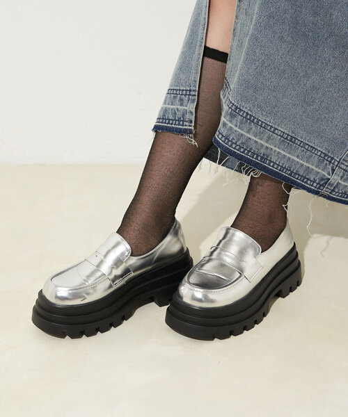 CIAOPANIC（チャオパニック）の「厚底スニーカーローファー（パンプス・レディース・ブラック/シルバー・SMALL/MEDIUM/LARGE）」の8枚目の写真