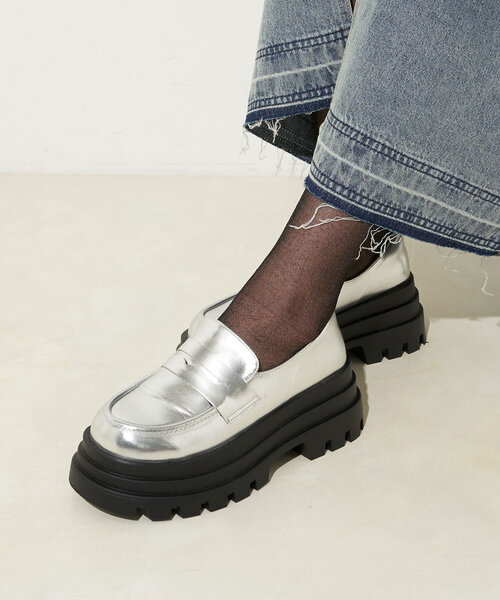 CIAOPANIC（チャオパニック）の「厚底スニーカーローファー（パンプス・レディース・ブラック/シルバー・SMALL/MEDIUM/LARGE）」の9枚目の写真