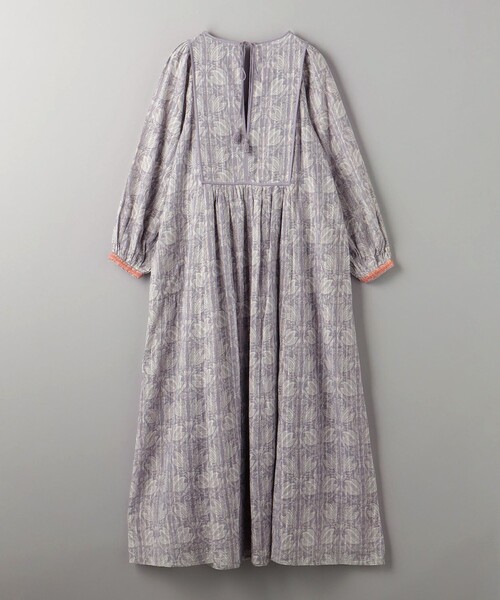 Cotton Gauze Leaf Embroidery Yoke Dress | Pasand by ne