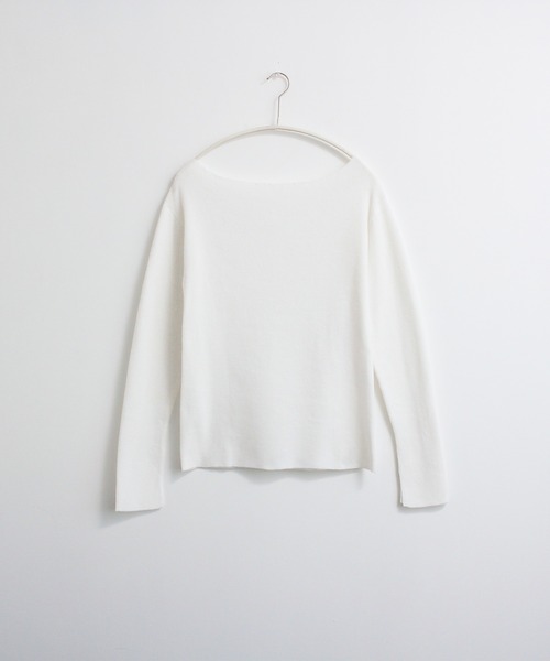 for/c(フォーシー)の「オフショルダーニットプルオーバー【サスティナブル】(ニット/セーター・レディース・オフホワイト/ブルー/ブラック・M/L)」の22枚目の写真