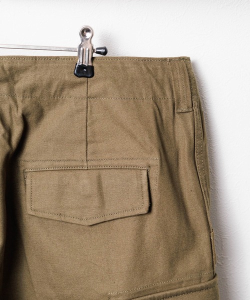HOUSTON(ヒューストン)の「★HOUSTON / ヒューストン★BIG CARGO SHORTS / ビッグカーゴショーツ(カーゴパンツ・メンズ・オリーブ/ブラック・X-LARGE/LARGE/SMALL/MEDIUM)」の4枚目の写真