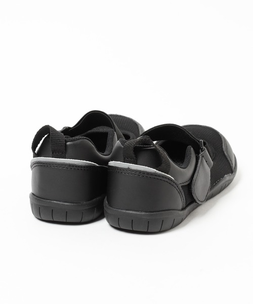 LOWRYS FARM（ローリーズファーム）の「【IFME（イフミー）】ウワバキ　240084（スニーカー・キッズ・ブラック・22cm/23cm/24cm/16cm/17cm/18cm/19cm/20cm/21cm）」の4枚目の写真