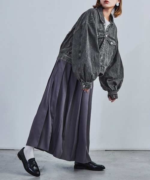 Fashion Letter（ファッションレター）の「デニムショートジャケット ショート丈 クロップド丈 ドロップショルダー（デニムジャケット・レディース・ブルー/ライトブルー/ブラック・M）」の5枚目の写真