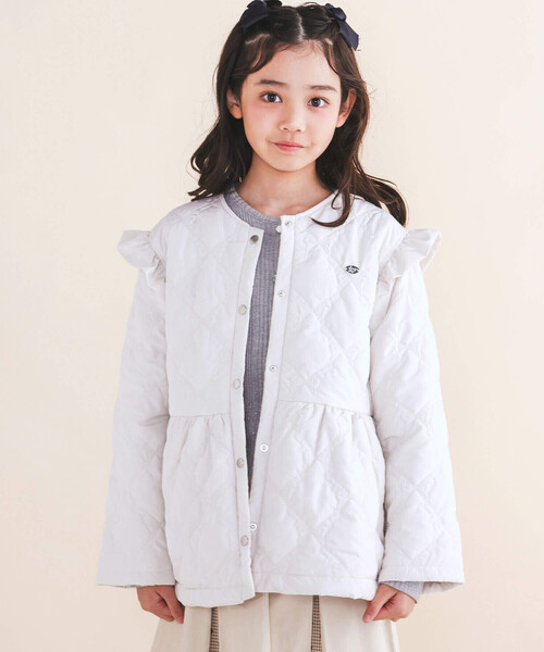 SLAP SLIP(スラップスリップ)の「【お揃い】リボンキルト総柄袖フリルフレアジャケット(90~140cm)(ブルゾン・キッズ・パープル/オフホワイト・90cm/100cm/120cm/110cm/140cm/130cm)」の1枚目の写真
