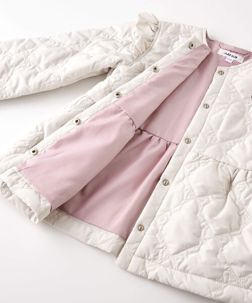 SLAP SLIP(スラップスリップ)の「【お揃い】リボンキルト総柄袖フリルフレアジャケット(90~140cm)(ブルゾン・キッズ・パープル/オフホワイト・90cm/100cm/120cm/110cm/140cm/130cm)」の12枚目の写真