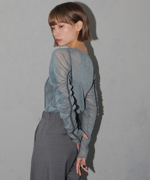 cheriella（シェリエラ）の「【cheriella】新色追加 ソフトラメシアーパフスリーブトップス NEW COLOR SOFT LAME SHEER PUFF SLEEVE TOPS（Tシャツ/カットソー・レディース・ブラック/ブルーグリーン/チャコール/アイボリー・M）」の12枚目の写真