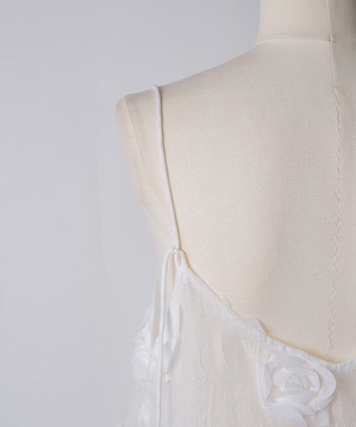 yae(ヤエ)の「Rose pattern camisole dress / ローズパターンシアーキャミソールドレス(ワンピース・レディース・ホワイト・FREE)」の17枚目の写真