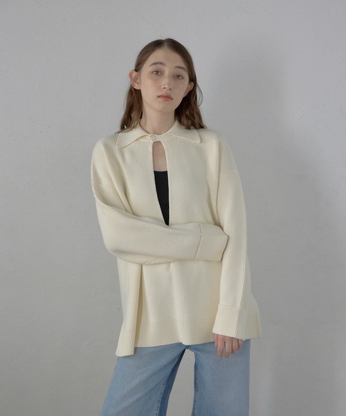 MINERTE（ミネルテ）の「【MINERTE】2way collared deep vneck knit / 2way襟付きディープVネックニット（ニット/セーター・レディース・チャコールグレー/グレー/アイボリー・FREE）」の9枚目の写真