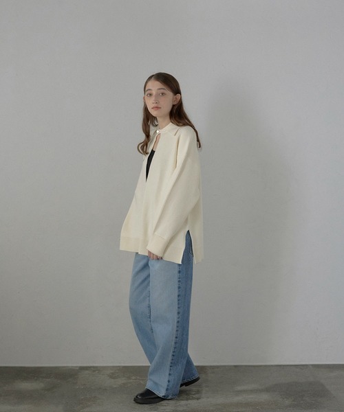 MINERTE（ミネルテ）の「【MINERTE】2way collared deep vneck knit / 2way襟付きディープVネックニット（ニット/セーター・レディース・チャコールグレー/グレー/アイボリー・FREE）」の12枚目の写真