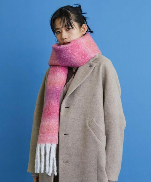 FRAPBOIS（フラボア）の「グラデーションマフラー（マフラー・レディース・ブルー/ブラウン/レッド・FREE）」の9枚目の写真