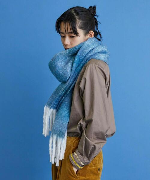 FRAPBOIS（フラボア）の「グラデーションマフラー（マフラー・レディース・ブルー/ブラウン/レッド・FREE）」の11枚目の写真