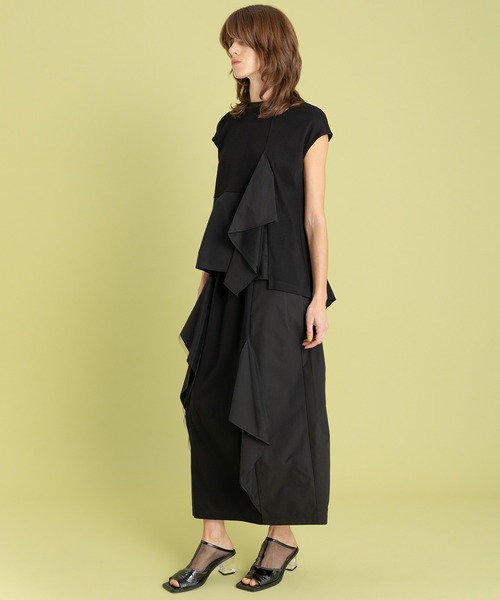 AULA AILA（アウラアイラ）の「タフタコンビネーションTシャツ（Tシャツ/カットソー・レディース・ブラック/オフホワイト/ブルー・0）」の13枚目の写真