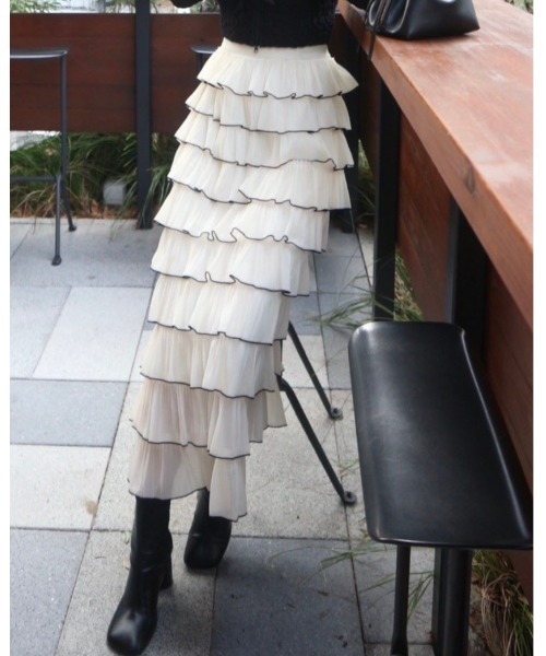 AMAIL（アマイル）の「PIPING ティアードスカート（スカート・レディース・アイボリー/ブラック・FREE）」の20枚目の写真