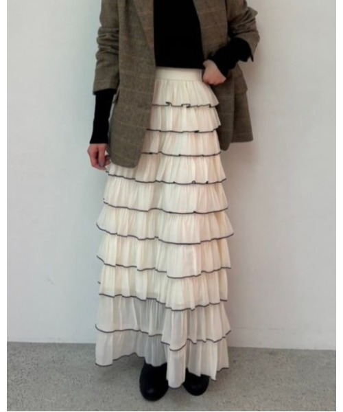 AMAIL（アマイル）の「PIPING ティアードスカート（スカート・レディース・アイボリー/ブラック・FREE）」の22枚目の写真