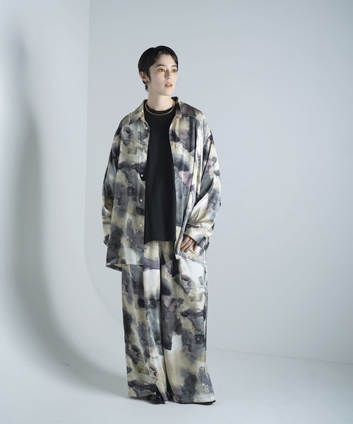 Aphlotus（アプロタス）の「レギュラーカラー アブストラクト グラフィック LS シルクタッチ カバーシャツ（シャツ/ブラウス・メンズ・ブラック/ブルー/グレー・LARGE/MEDIUM/SMALL）」の15枚目の写真