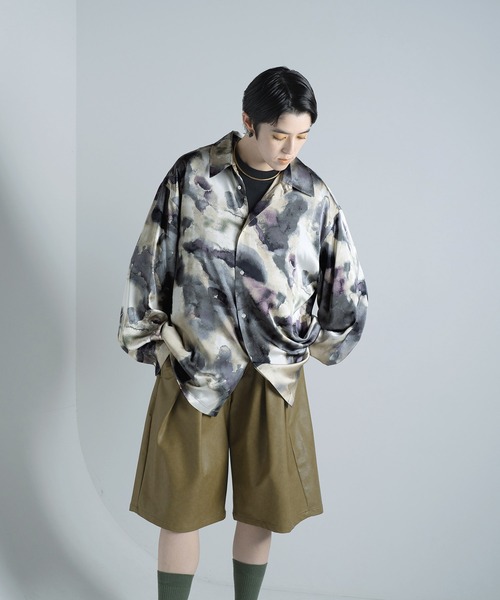 Aphlotus（アプロタス）の「レギュラーカラー アブストラクト グラフィック LS シルクタッチ カバーシャツ（シャツ/ブラウス・メンズ・ブラック/ブルー/グレー・LARGE/MEDIUM/SMALL）」の19枚目の写真