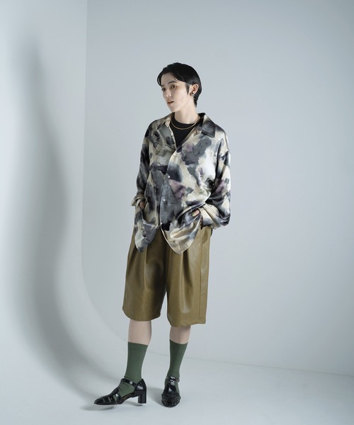 Aphlotus（アプロタス）の「レギュラーカラー アブストラクト グラフィック LS シルクタッチ カバーシャツ（シャツ/ブラウス・メンズ・ブラック/ブルー/グレー・LARGE/MEDIUM/SMALL）」の20枚目の写真