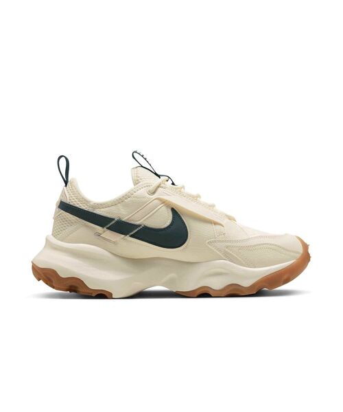 E Nike TC7900 アイボリー スニーカー　24 Nike TC 7900 スニーカー | ホワイト | FARFETCH JP