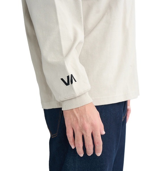 RVCA（ルーカ）の「RVCA メンズ RADIATE LT ロンＴ/ルーカワイドシルエットバックプリント長袖ロンT（Tシャツ/カットソー・メンズ・ブラック/ホワイト/ライトグレー/ミント・SMALL/MEDIUM/LARGE/X-LARGE）」の16枚目の写真