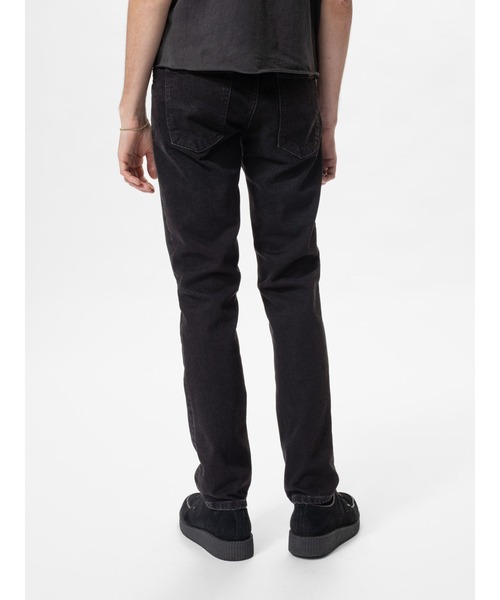 Nudie Jeans（ヌーディージーンズ）の「Solid Ollie Black Steel ソリッドオーリー　スリムフィット（デニムパンツ・メンズ・ブラック・34inch/33inch/32inch/31inch/30inch/29inch/28inch）」の5枚目の写真