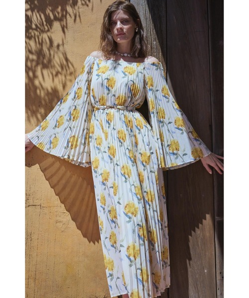 Ester Pleated Dress オフショルアコーディオンプリーツドレス