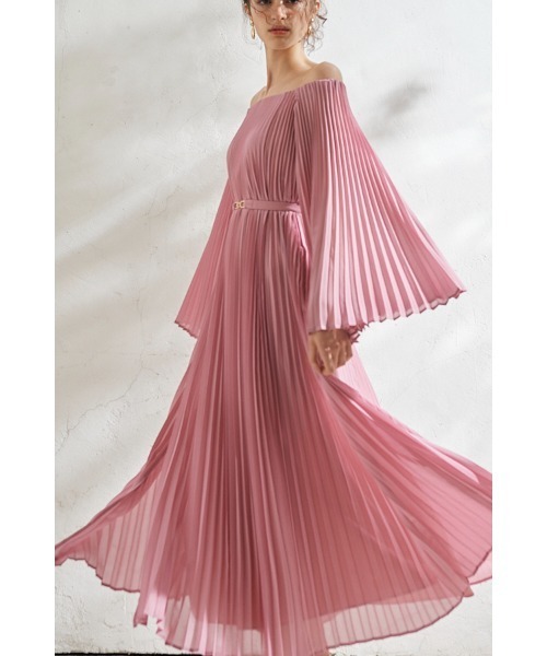 エステラケー　Estella.K　レディース　サテンベスト　F　エクリュ セール】Ester Pleated Dress オフショルアコーディオンプリーツ
