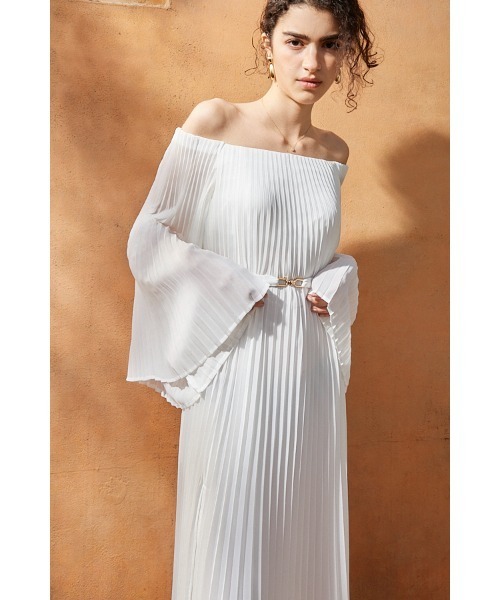 Estella.K（エステラケー）の「Ester Pleated Dress オフショルアコーディオンプリーツドレス（ワンピース・レディース・ブラック×イエロー/ピンク/イエロー系/ホワイト・FREE）」の22枚目の写真