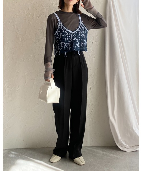 She's Closet（シーズクローゼット）の「ショート丈クロップドコード刺繍ビスチェキャミソール（キャミソール・レディース・ブラウン/ネイビー/グリーン・FREE）」の12枚目の写真