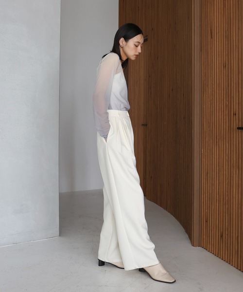 hellam（へラム）の「ワイドタックパンツ（スラックス・レディース・ベージュ/ブラウン/アイボリー/チャコール/ブラック・LARGE/MEDIUM/SMALL）」の11枚目の写真