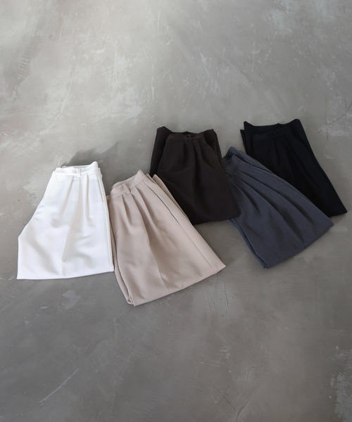 hellam（へラム）の「ワイドタックパンツ（スラックス・レディース・ベージュ/ブラウン/アイボリー/チャコール/ブラック・LARGE/MEDIUM/SMALL）」の17枚目の写真