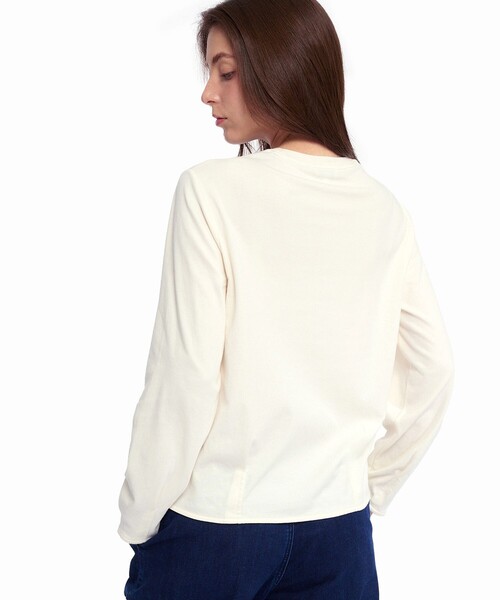 AIGLE(エーグル)の「吸水速乾 UVカット ロングスリーブクルーネックTシャツ RP 長袖Tシャツ(Tシャツ/カットソー・レディース・ホワイト/ブラック/レッド・M/L/XS/S)」の10枚目の写真