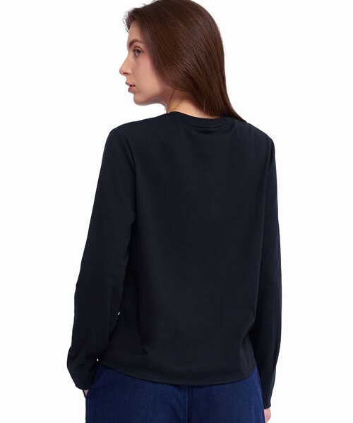 AIGLE(エーグル)の「吸水速乾 UVカット ロングスリーブクルーネックTシャツ RP 長袖Tシャツ(Tシャツ/カットソー・レディース・ホワイト/ブラック/レッド・M/L/XS/S)」の12枚目の写真