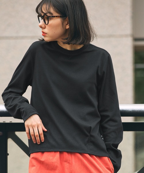 AIGLE（エーグル）の「吸水速乾 UVカット ロングスリーブクルーネックTシャツ RP 長袖Tシャツ（Tシャツ/カットソー・レディース・ホワイト/ブラック/レッド・M/L/XS/S）」の13枚目の写真