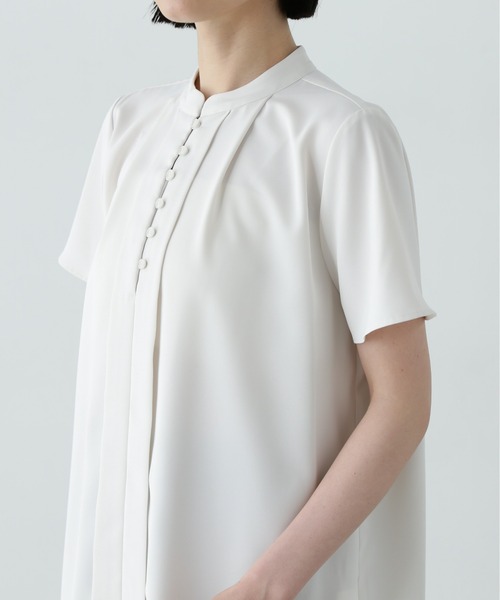 N.(N. Natural Beauty Basic)(エヌエヌナチュラルビューティーベーシック)の「フロントタックボタンブラウス(シャツ/ブラウス・レディース・ブルー/グレー/オフホワイト・MEDIUM)」の16枚目の写真