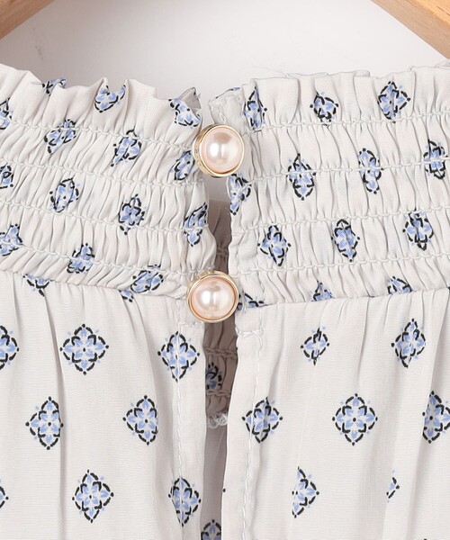 MICO COULIER(ミコクリエ)の「フラワープロバンスプリントブラウス(シャツ/ブラウス・レディース・ホワイト系その他/イエロー系その他/ブルー系その他・38)」の15枚目の写真