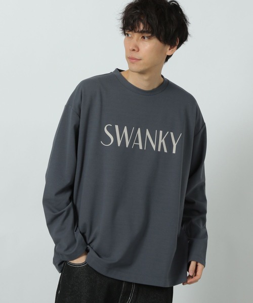 LAKOLE(ラコレ)の「ポンチプリントロゴT / 283524(Tシャツ/カットソー・メンズ・ブルー/ホワイト/サンドグレー/チャコール・MEDIUM/LARGE)」の4枚目の写真
